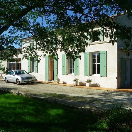 Gite Cosy, Sur Jardin, Terrasse Privee, Parking Au Calme En Rdc Gémozac Exterior photo